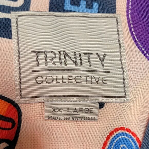 Trinity Collective SS Pink Full Button Up LGBTQ+ Unisex Shirt - Size XXL - Picture 5 of 6
